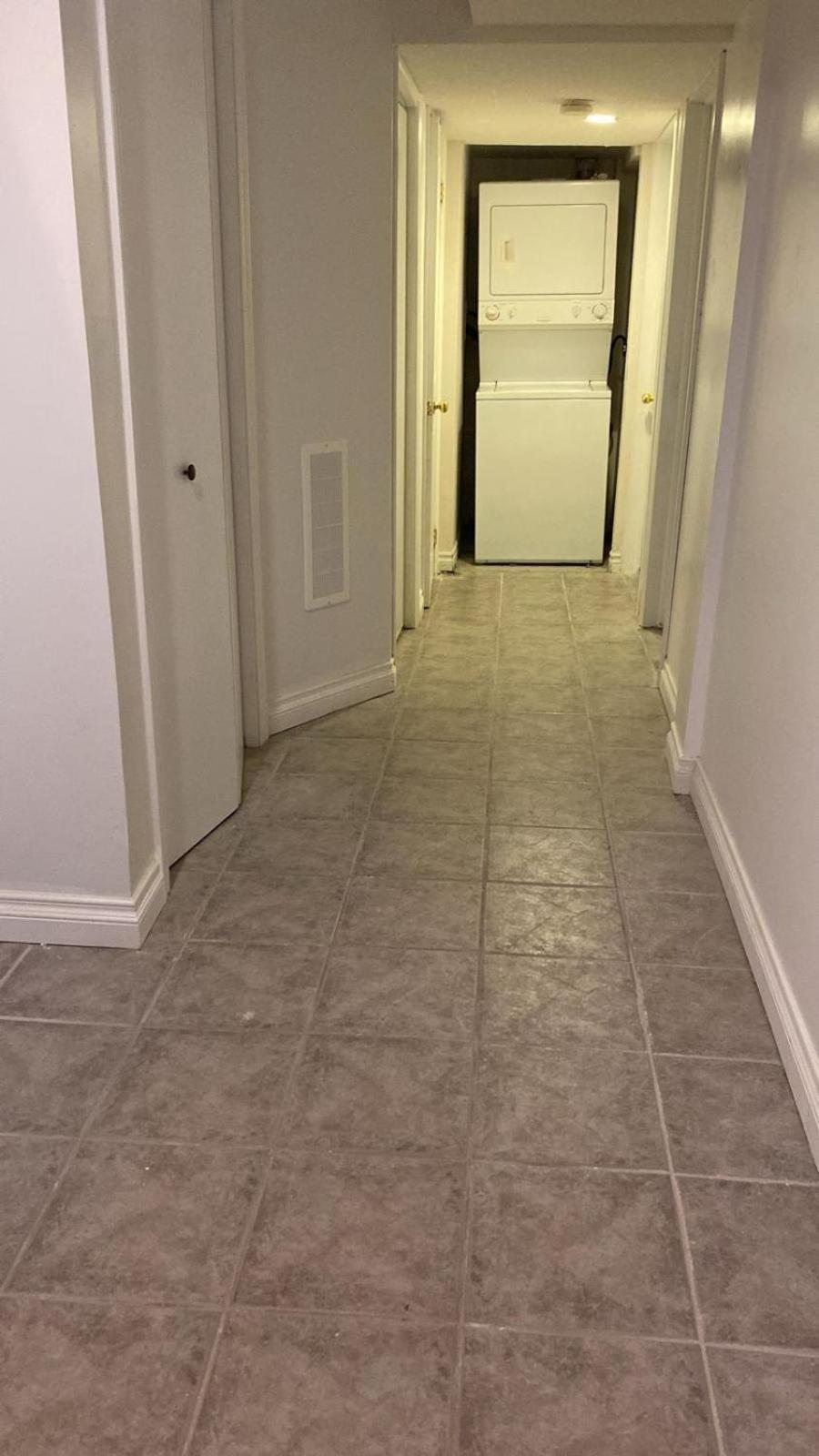 Square One Mississauga Suite- Attached Bathroom, Walking Transit & Plaza מראה חיצוני תמונה